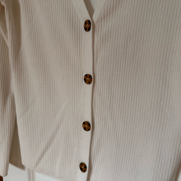 White Ribbed Button-Up Cardigan - Picture 5 of 9